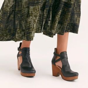 Free People Cedar clog size 38 (8)